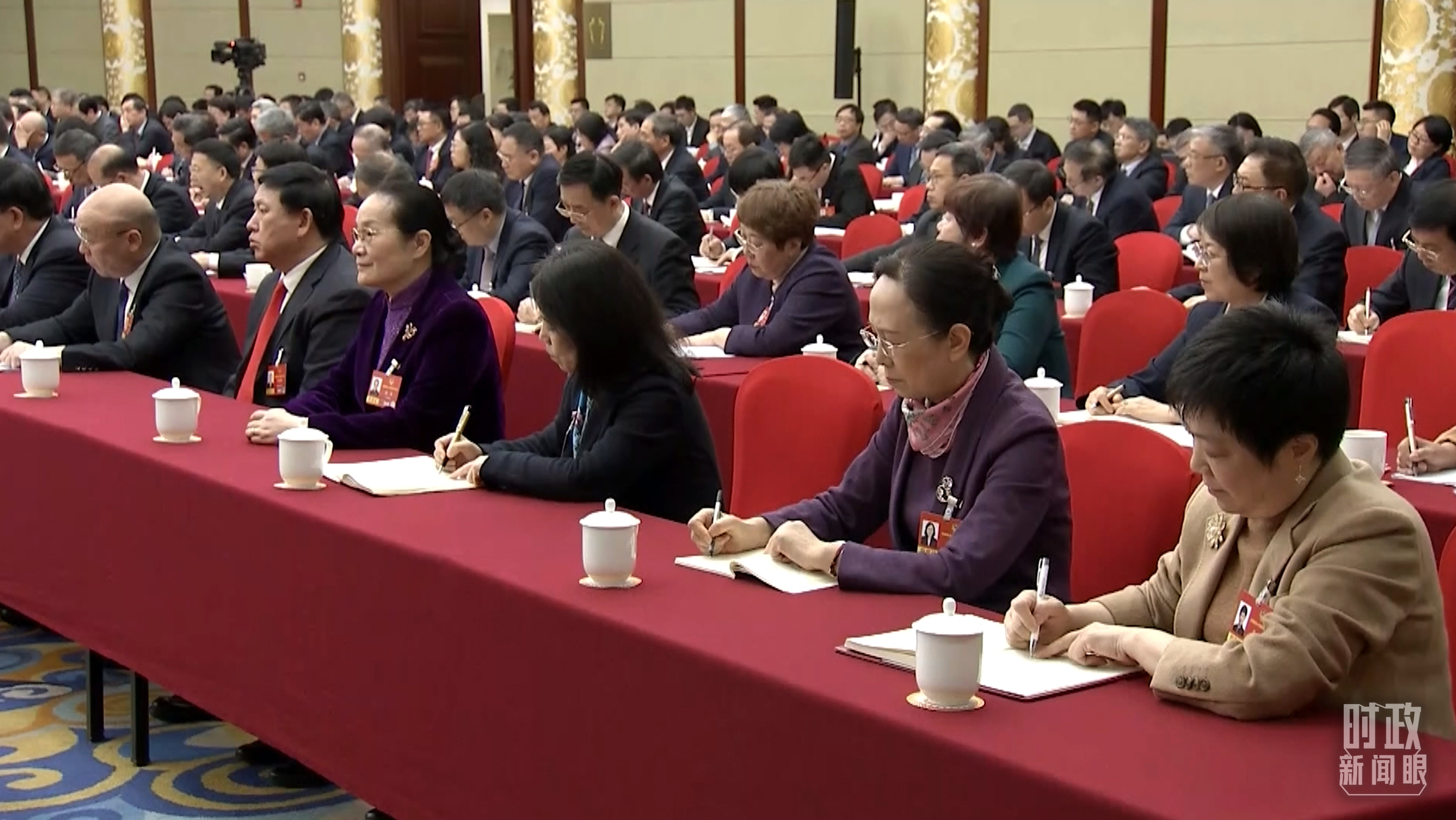 △當天的政協(xié)聯(lián)組會現場。